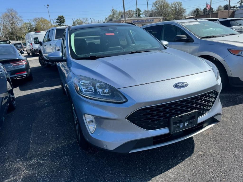 used 2022 Ford Escape car, priced at $22,913