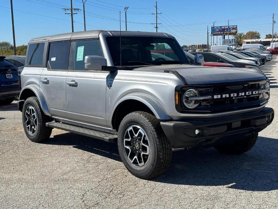 new 2024 Ford Bronco car, priced at $51,345