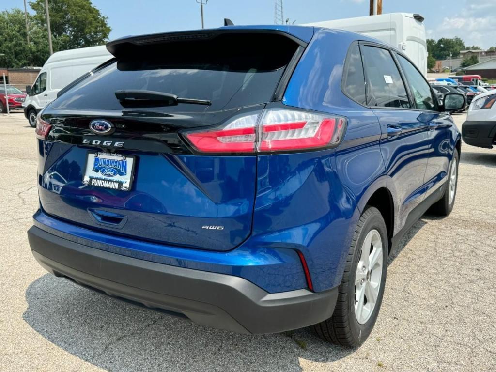 new 2024 Ford Edge car, priced at $30,060