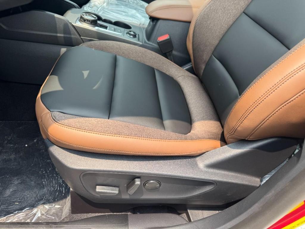 new 2025 Ford Bronco Sport car, priced at $39,675