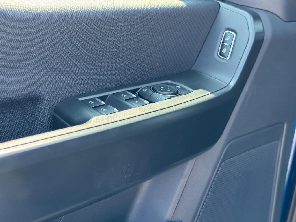 new 2025 Ford F-150 car, priced at $47,184