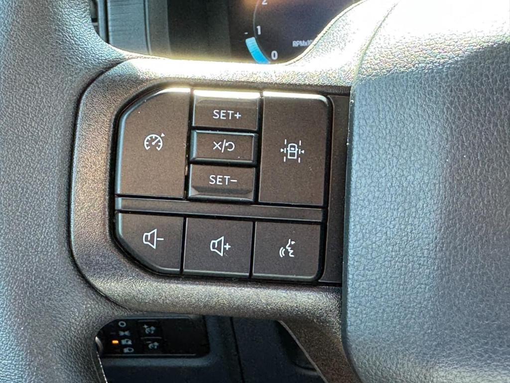 new 2025 Ford F-150 car, priced at $47,184