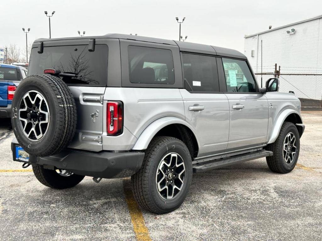 new 2024 Ford Bronco car, priced at $52,345