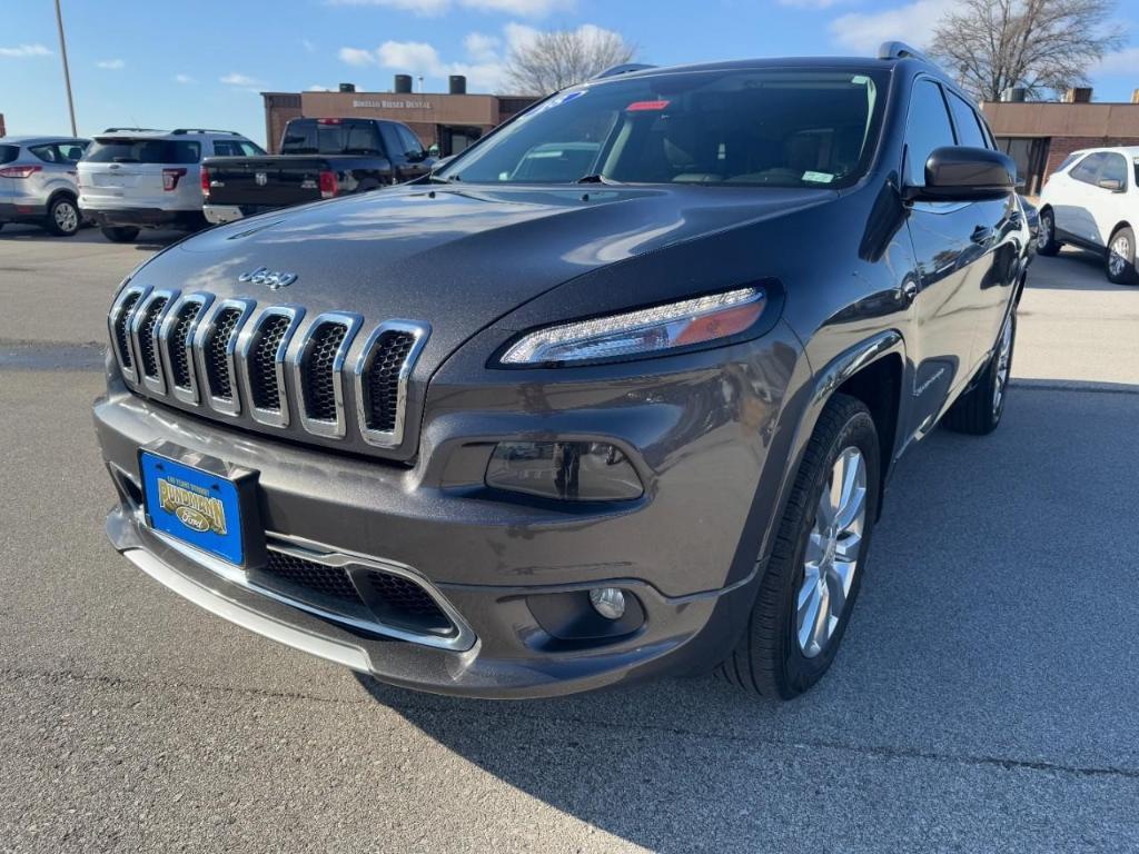 used 2018 Jeep Cherokee car, priced at $15,563