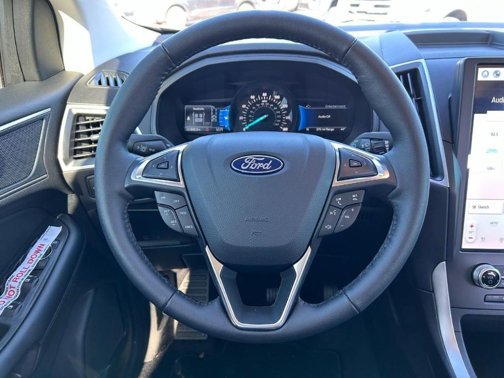 new 2024 Ford Edge car, priced at $35,760