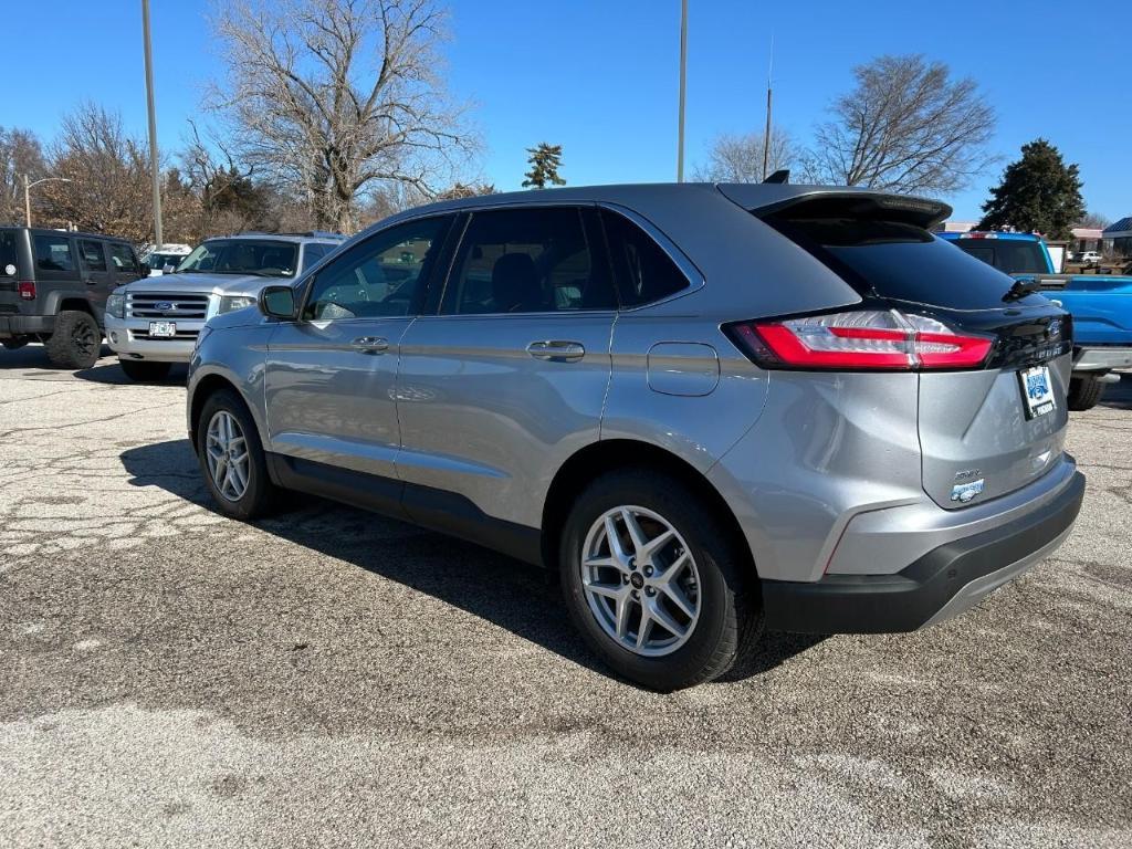 new 2024 Ford Edge car, priced at $35,760