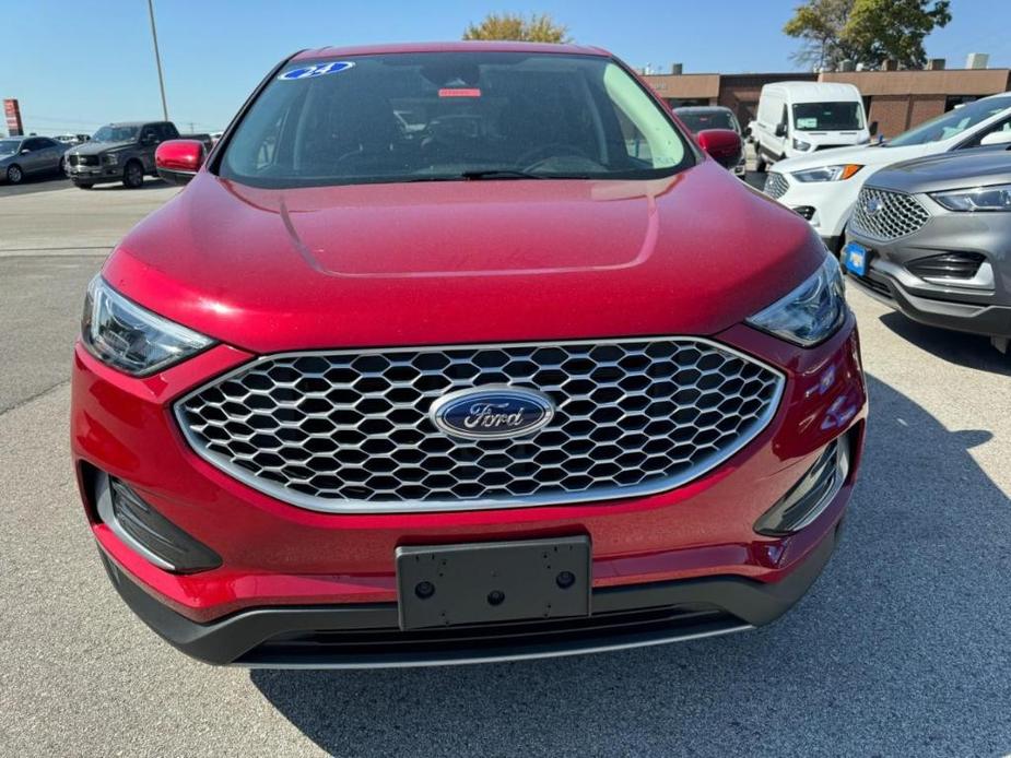 used 2024 Ford Edge car, priced at $29,854