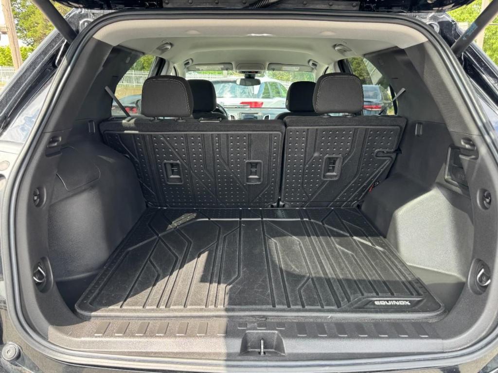 used 2022 Chevrolet Equinox car, priced at $22,890