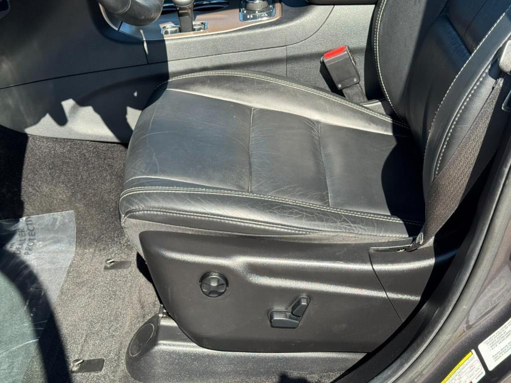 used 2014 Jeep Grand Cherokee car, priced at $14,990