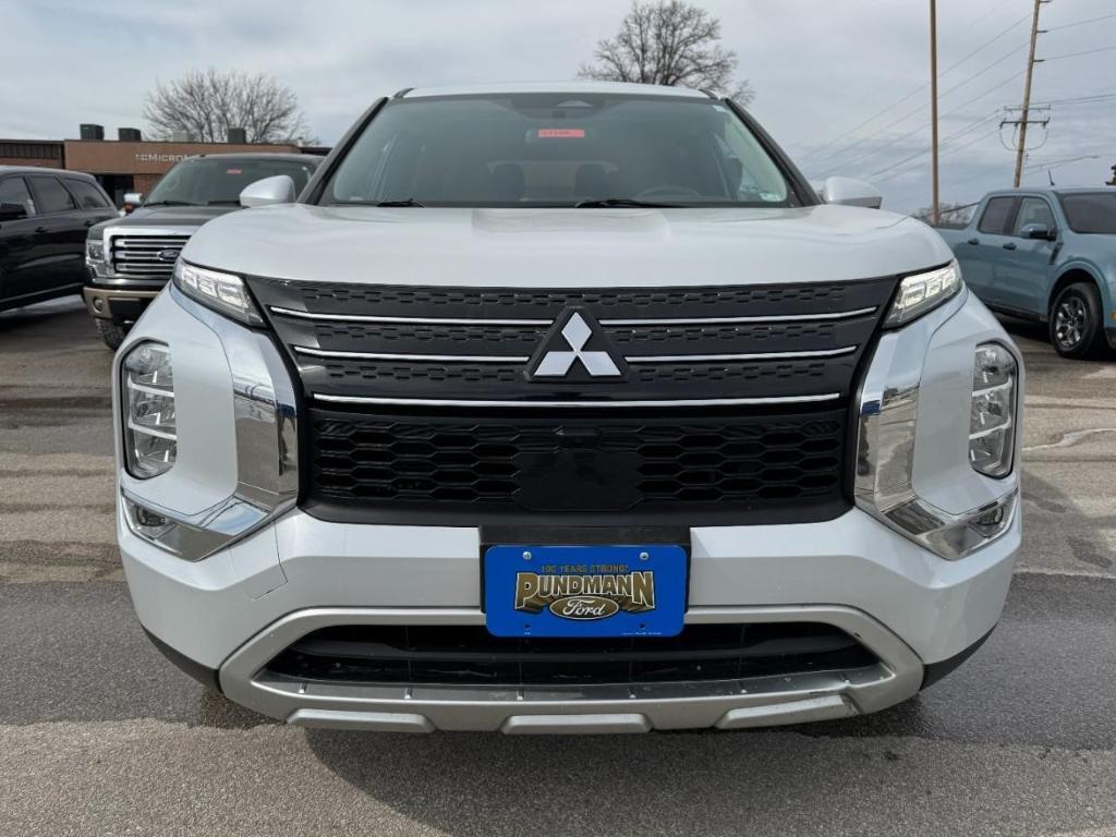 used 2023 Mitsubishi Outlander car, priced at $24,610