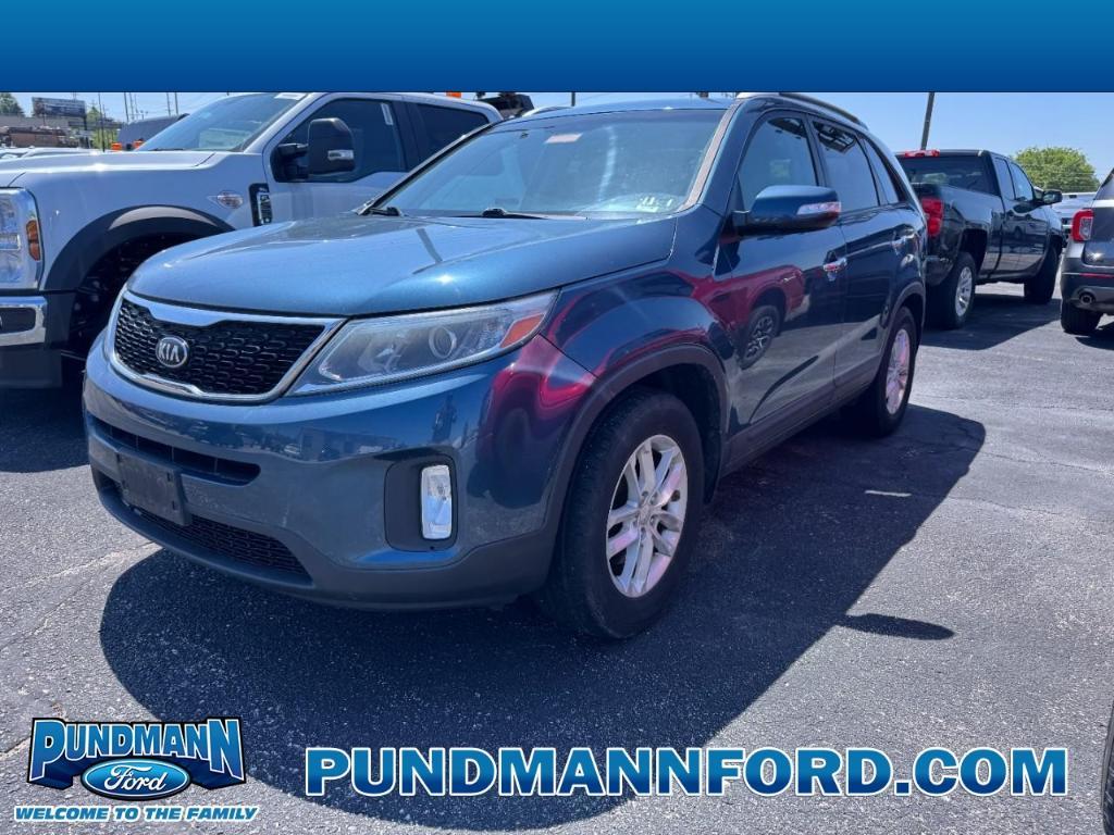 used 2014 Kia Sorento car, priced at $11,890