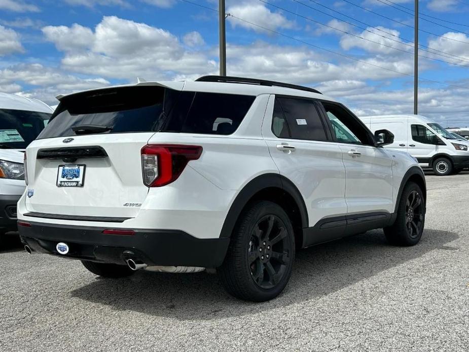 new 2024 Ford Explorer car, priced at $45,925