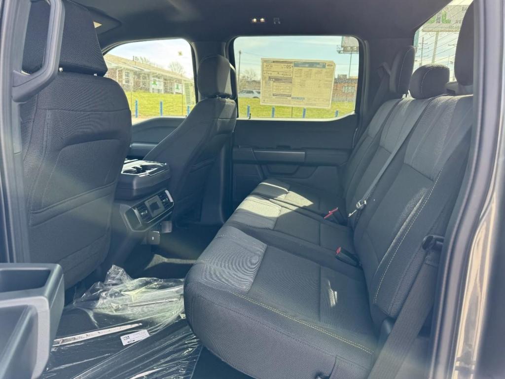 new 2025 Ford F-150 car, priced at $50,613