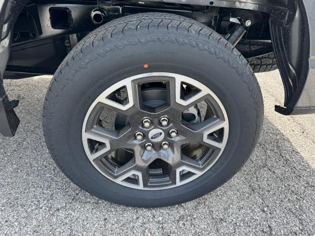 new 2025 Ford F-150 car, priced at $50,613