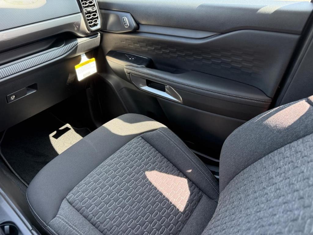 new 2025 Ford Ranger car, priced at $41,080