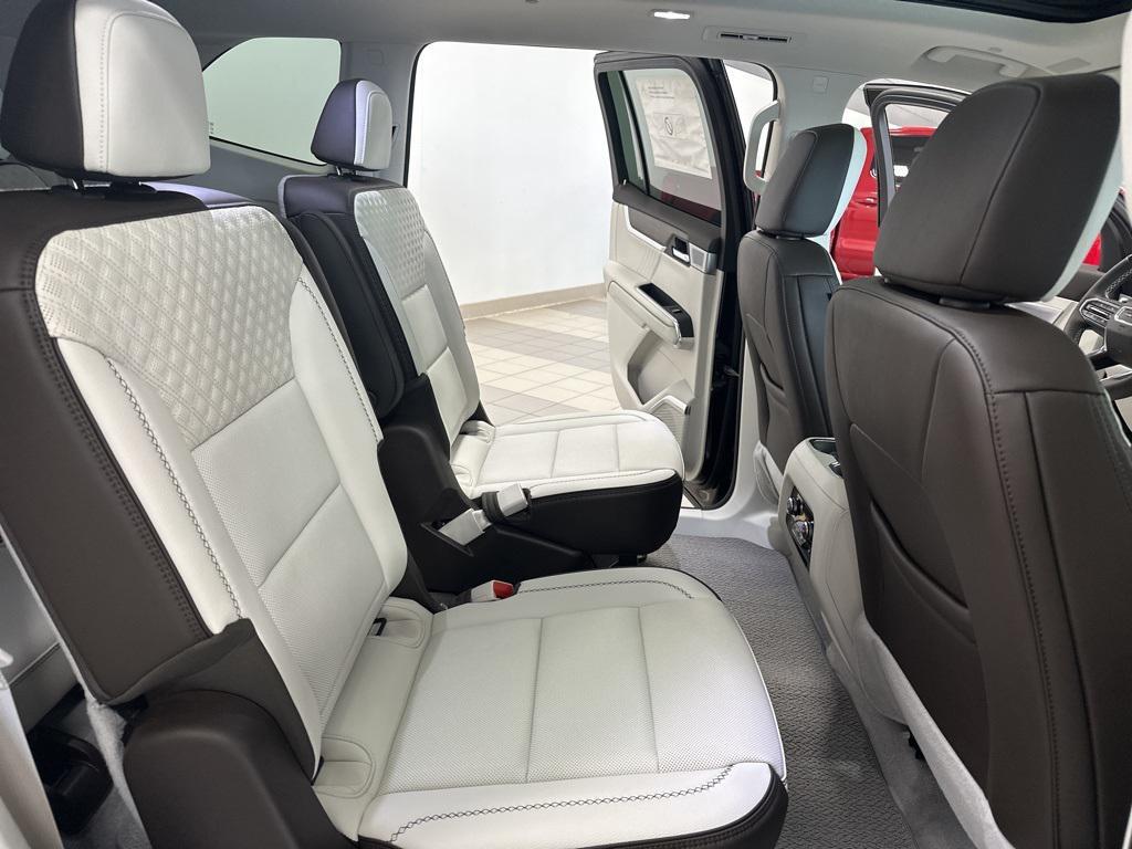 new 2025 GMC Acadia car, priced at $65,009