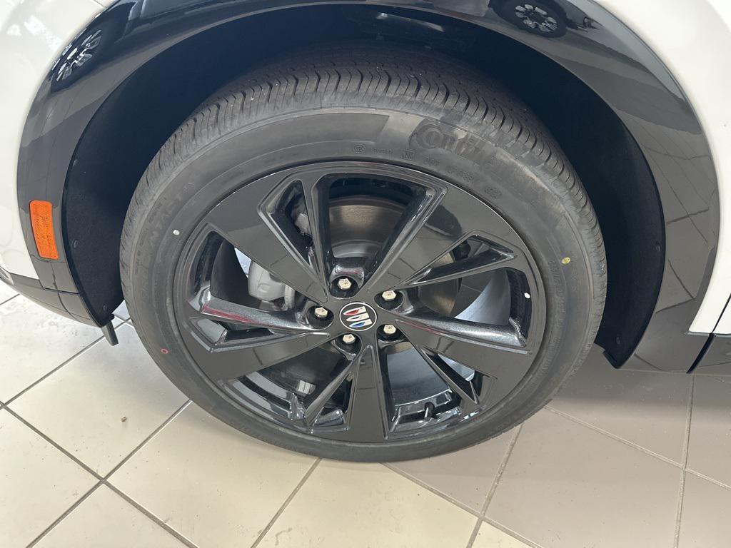 new 2025 Buick Envision car, priced at $44,634