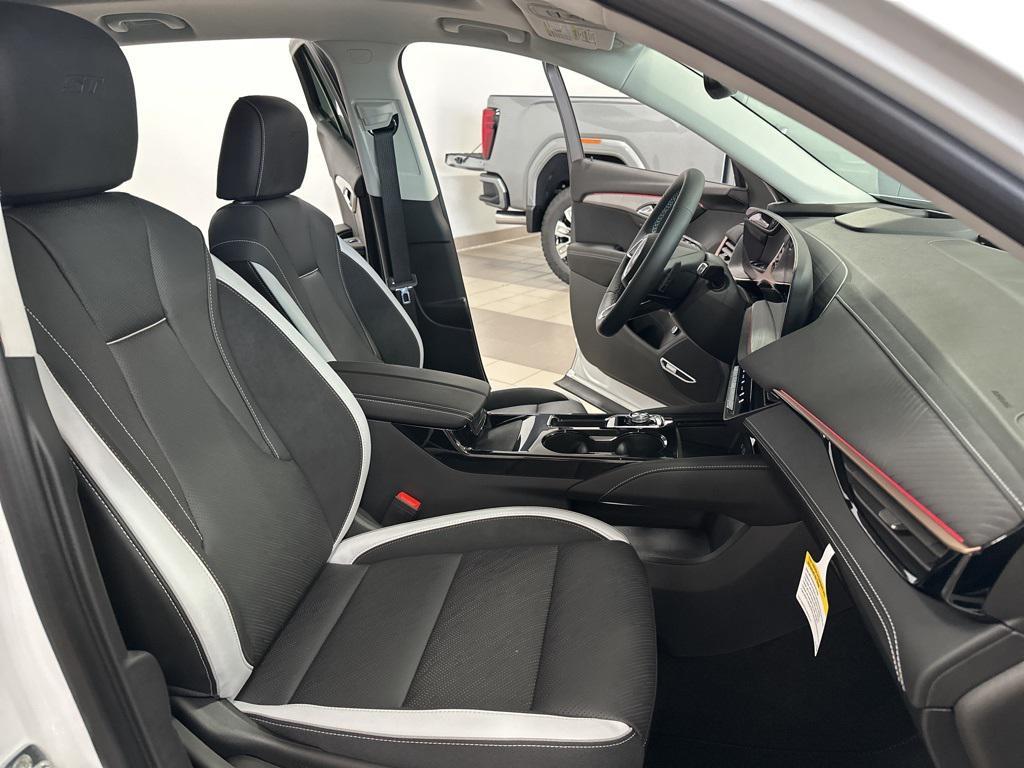 new 2025 Buick Envision car, priced at $44,634