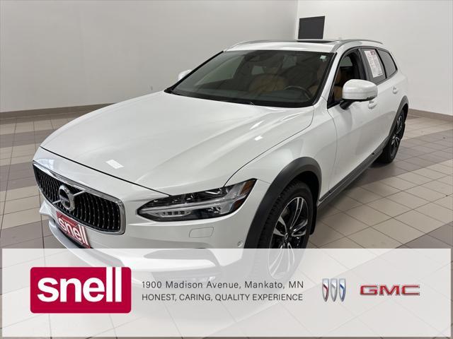 used 2018 Volvo V90 Cross Country car, priced at $29,768