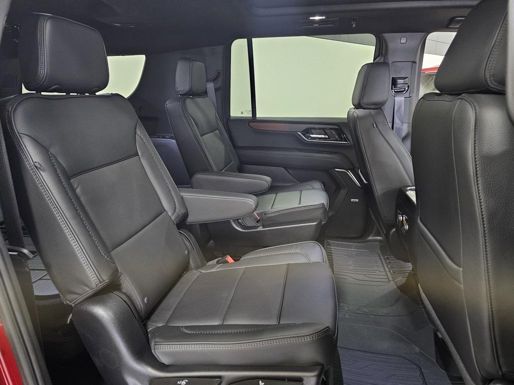 new 2025 GMC Yukon XL car, priced at $93,205