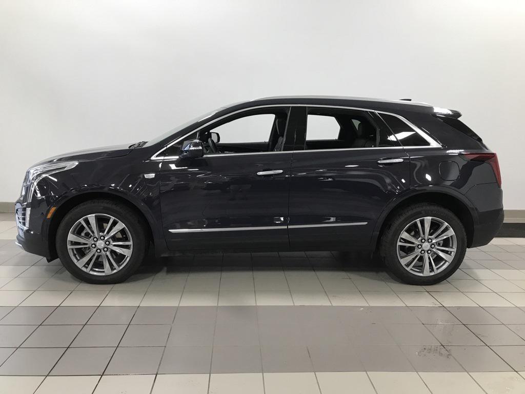 used 2025 Cadillac XT5 car, priced at $47,430