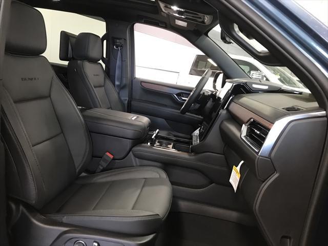 new 2025 GMC Yukon XL car, priced at $98,375