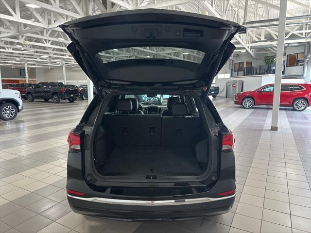 used 2022 Chevrolet Equinox car, priced at $22,889