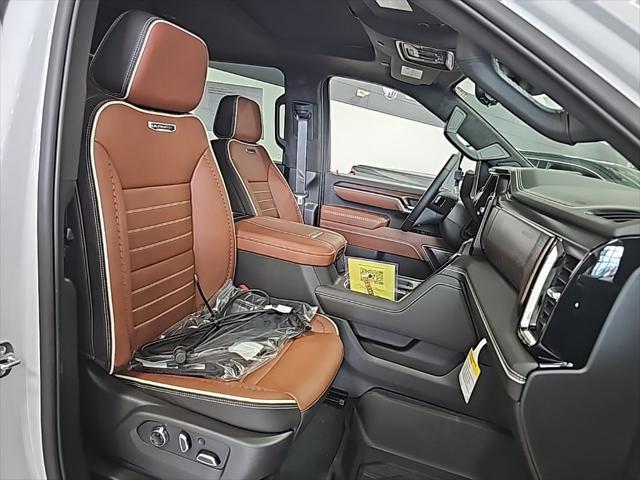 new 2025 GMC Sierra 3500 car, priced at $100,970