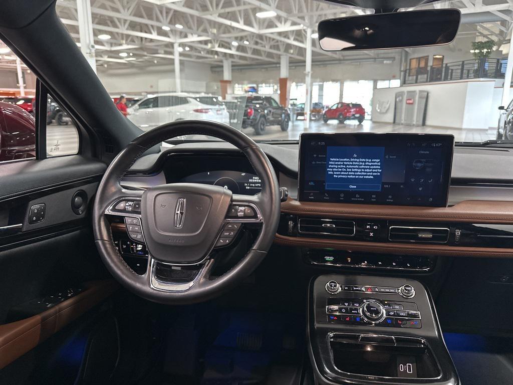 used 2022 Lincoln Nautilus car, priced at $33,971