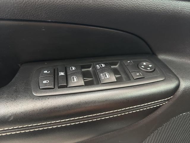 used 2015 Jeep Grand Cherokee car, priced at $14,938