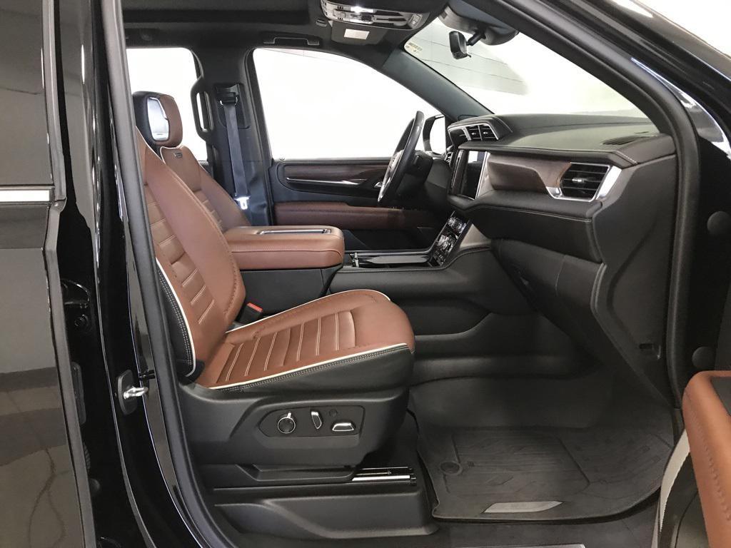 used 2023 GMC Yukon car, priced at $72,155