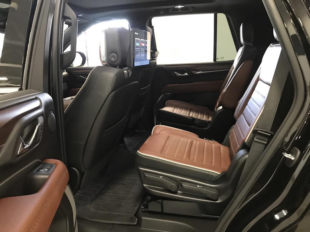 used 2023 GMC Yukon car, priced at $72,155