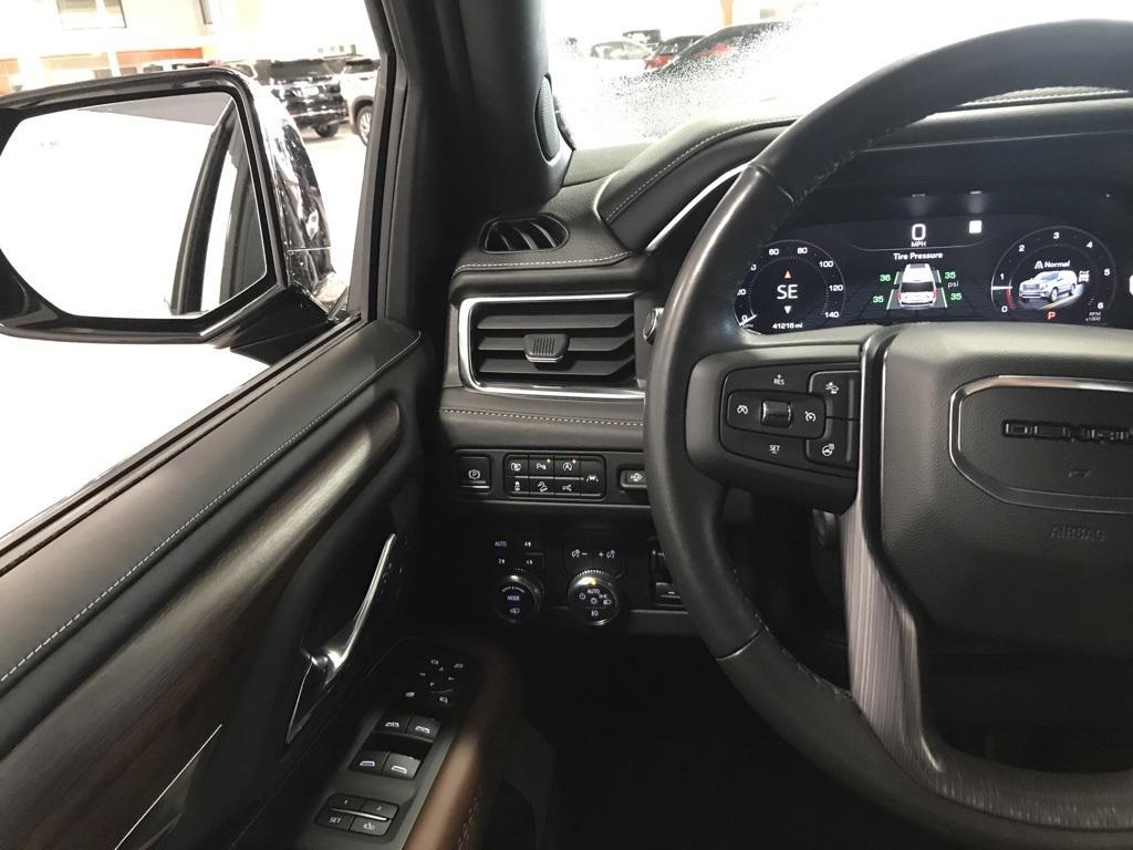 used 2023 GMC Yukon car, priced at $72,155