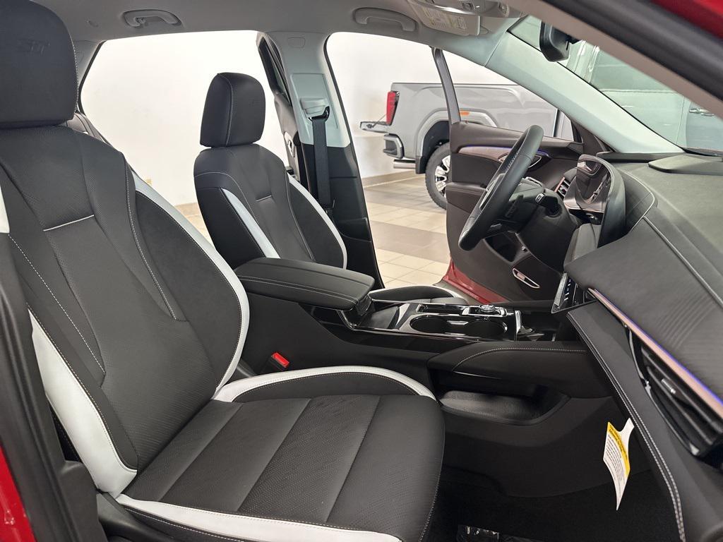 new 2025 Buick Envision car, priced at $42,240