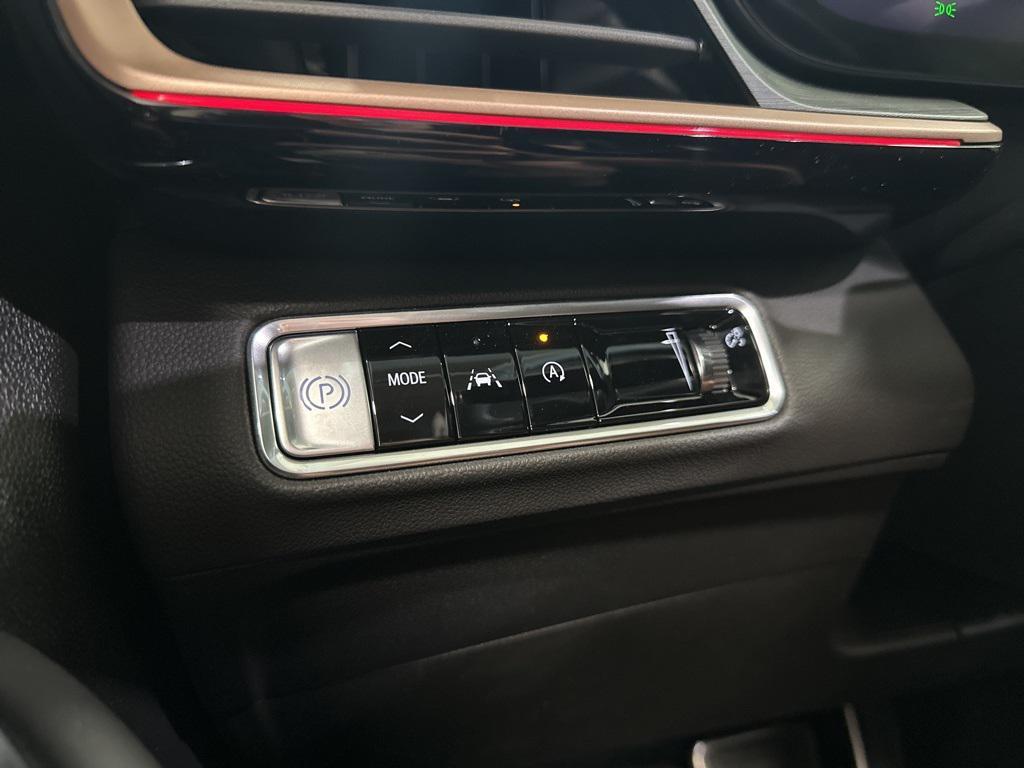 new 2025 Buick Envision car, priced at $44,240