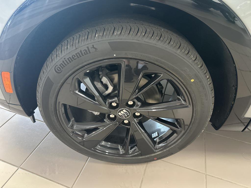 new 2025 Buick Envision car, priced at $44,240