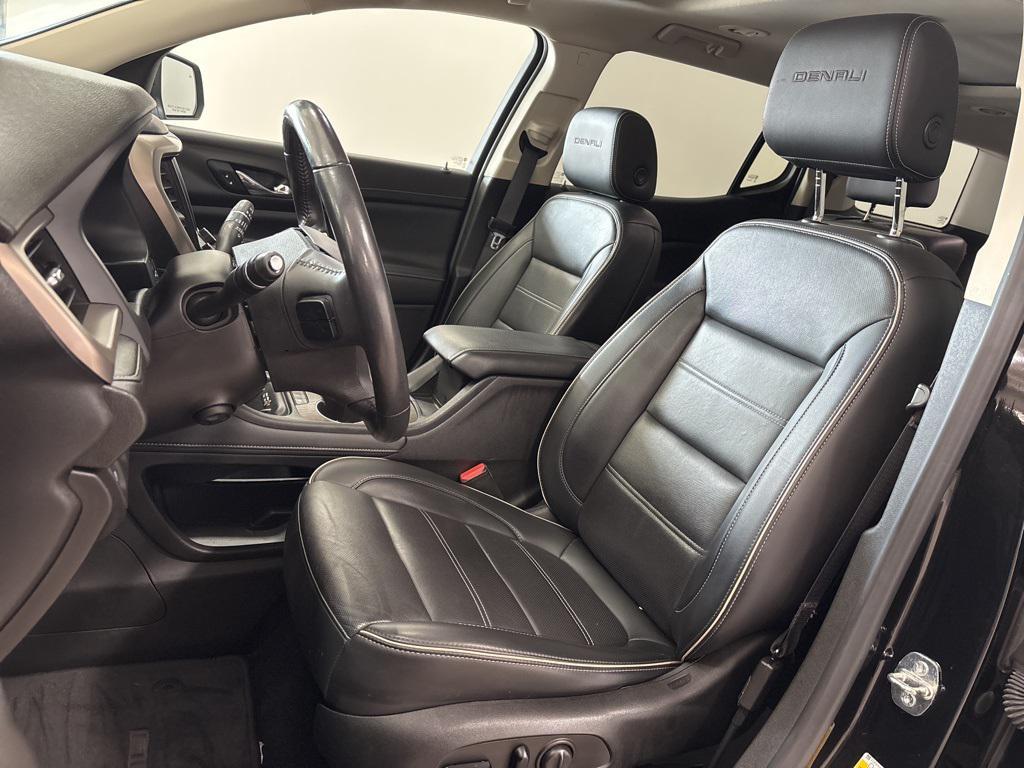 used 2022 GMC Acadia car, priced at $33,828