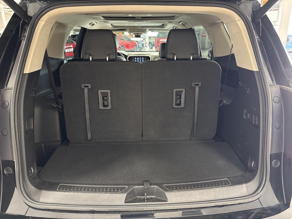 used 2022 GMC Acadia car, priced at $33,828