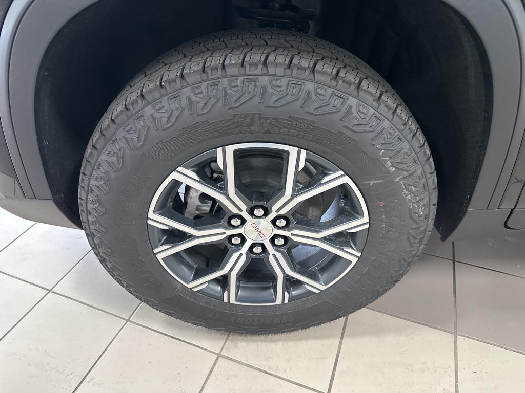 new 2025 GMC Acadia car, priced at $53,740