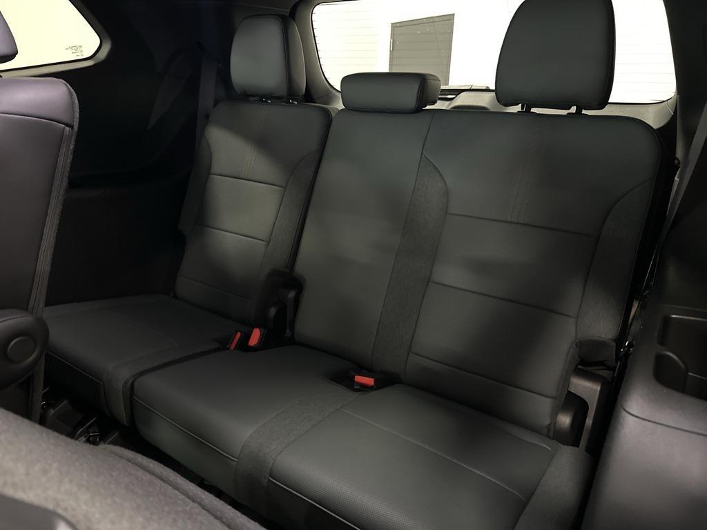 new 2025 GMC Acadia car, priced at $53,740