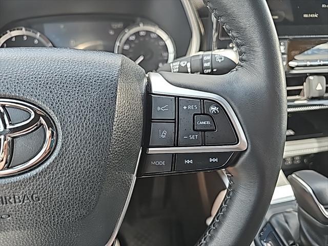 used 2023 Toyota Highlander car, priced at $37,439