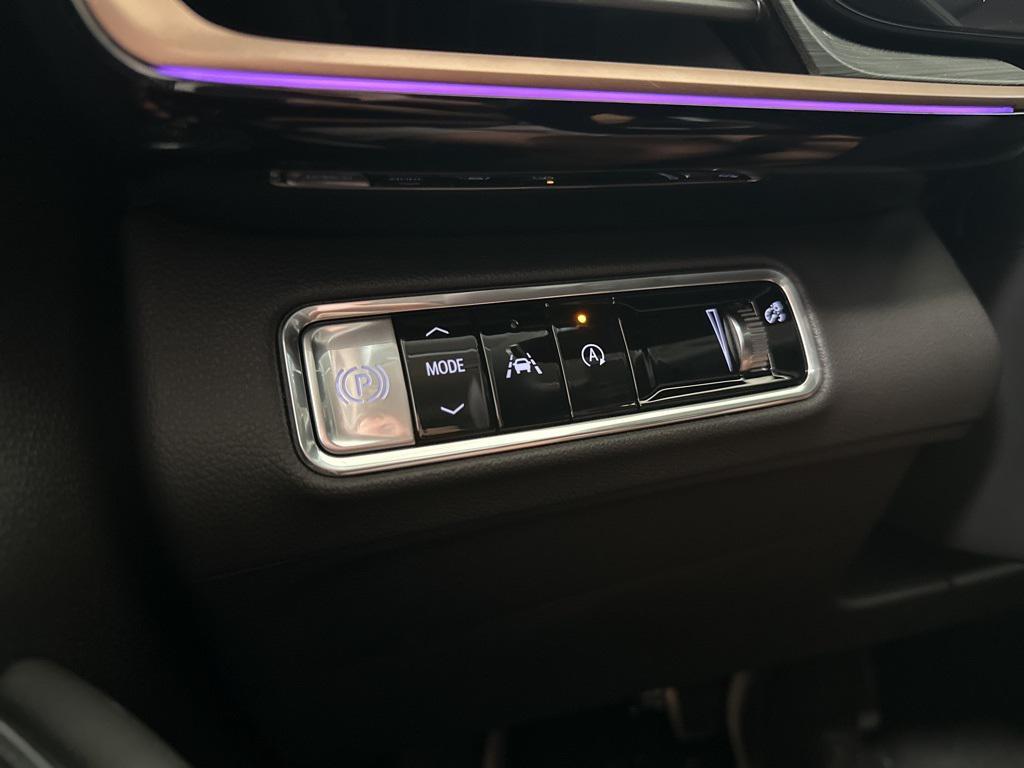 new 2025 Buick Envision car, priced at $41,451