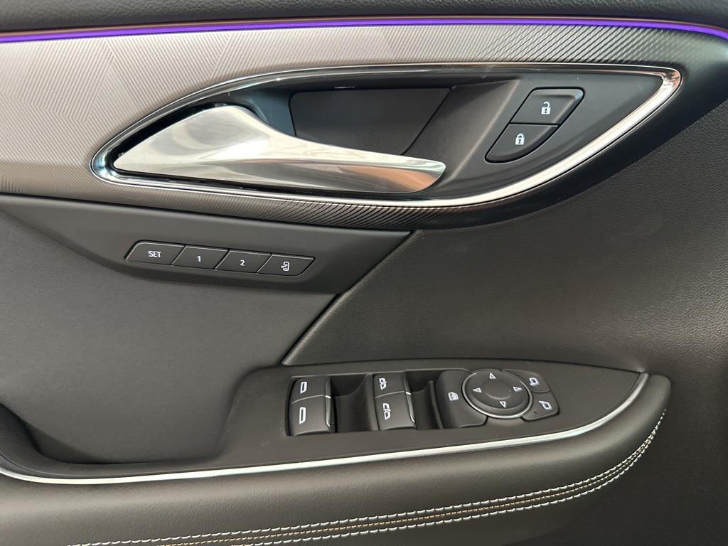new 2025 Buick Envision car, priced at $41,451