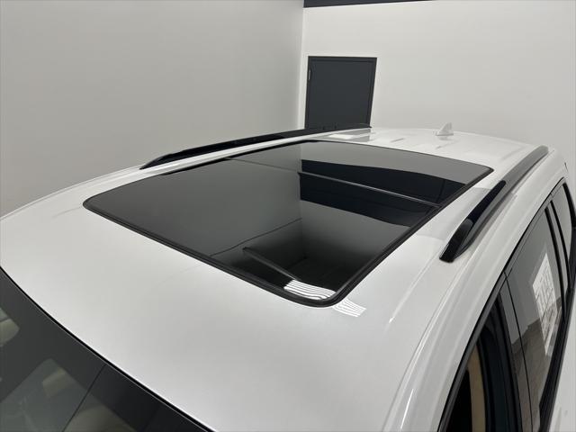new 2025 Cadillac XT6 car, priced at $76,805