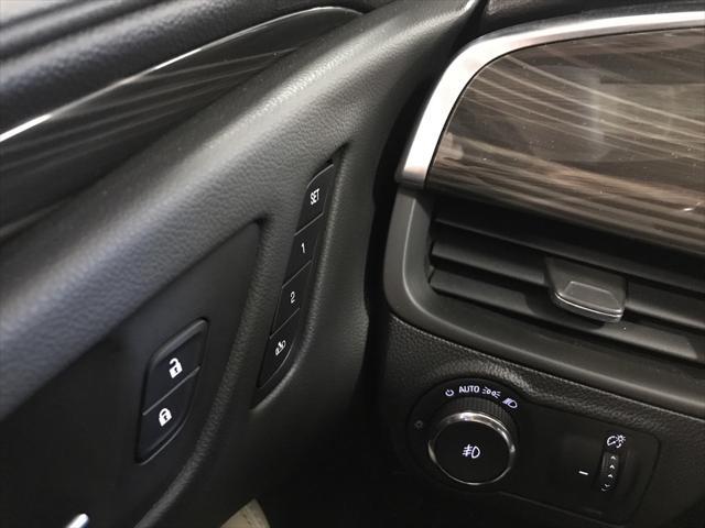 used 2019 Buick Envision car, priced at $18,137