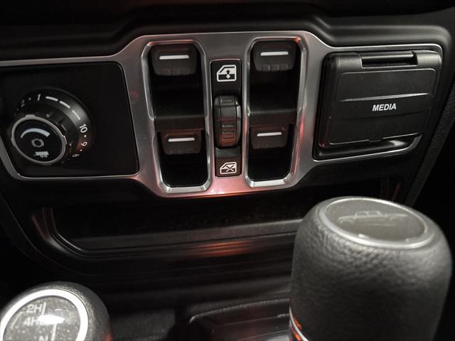 used 2020 Jeep Gladiator car, priced at $28,120