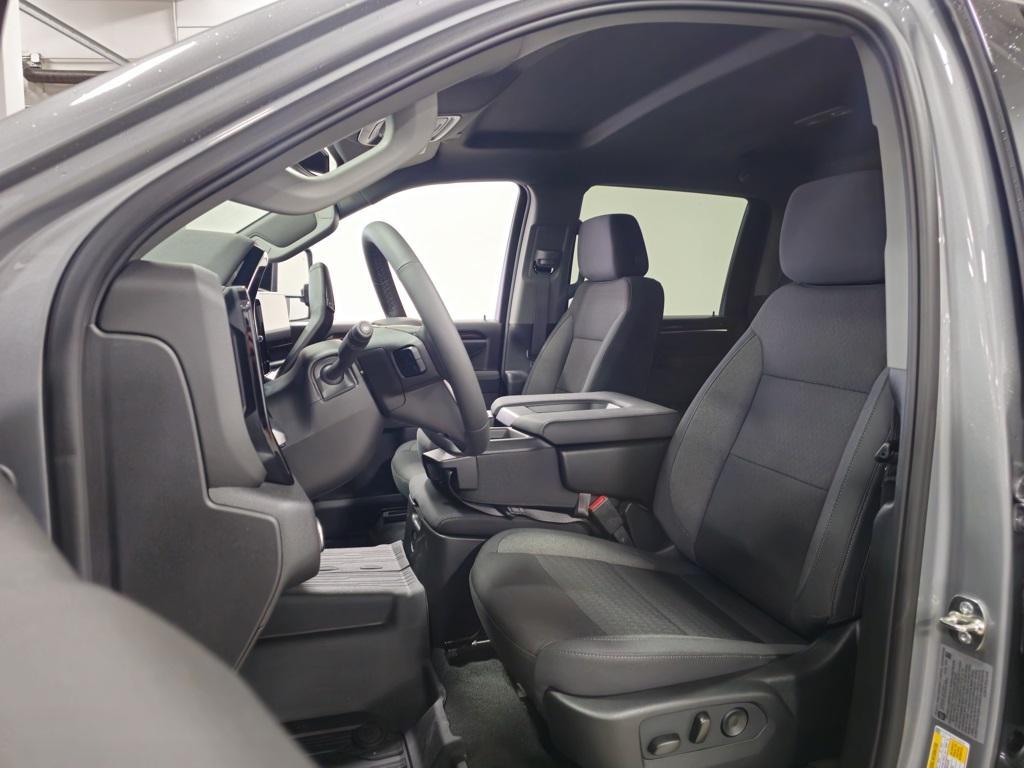 new 2026 GMC Sierra 3500 car, priced at $70,130