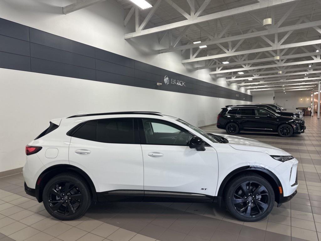 new 2025 Buick Envision car, priced at $45,460