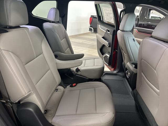 new 2025 GMC Acadia car, priced at $50,025