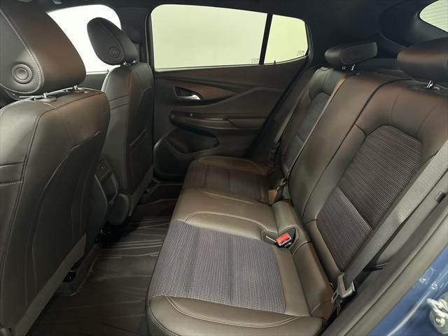 new 2025 Buick Envista car, priced at $28,075